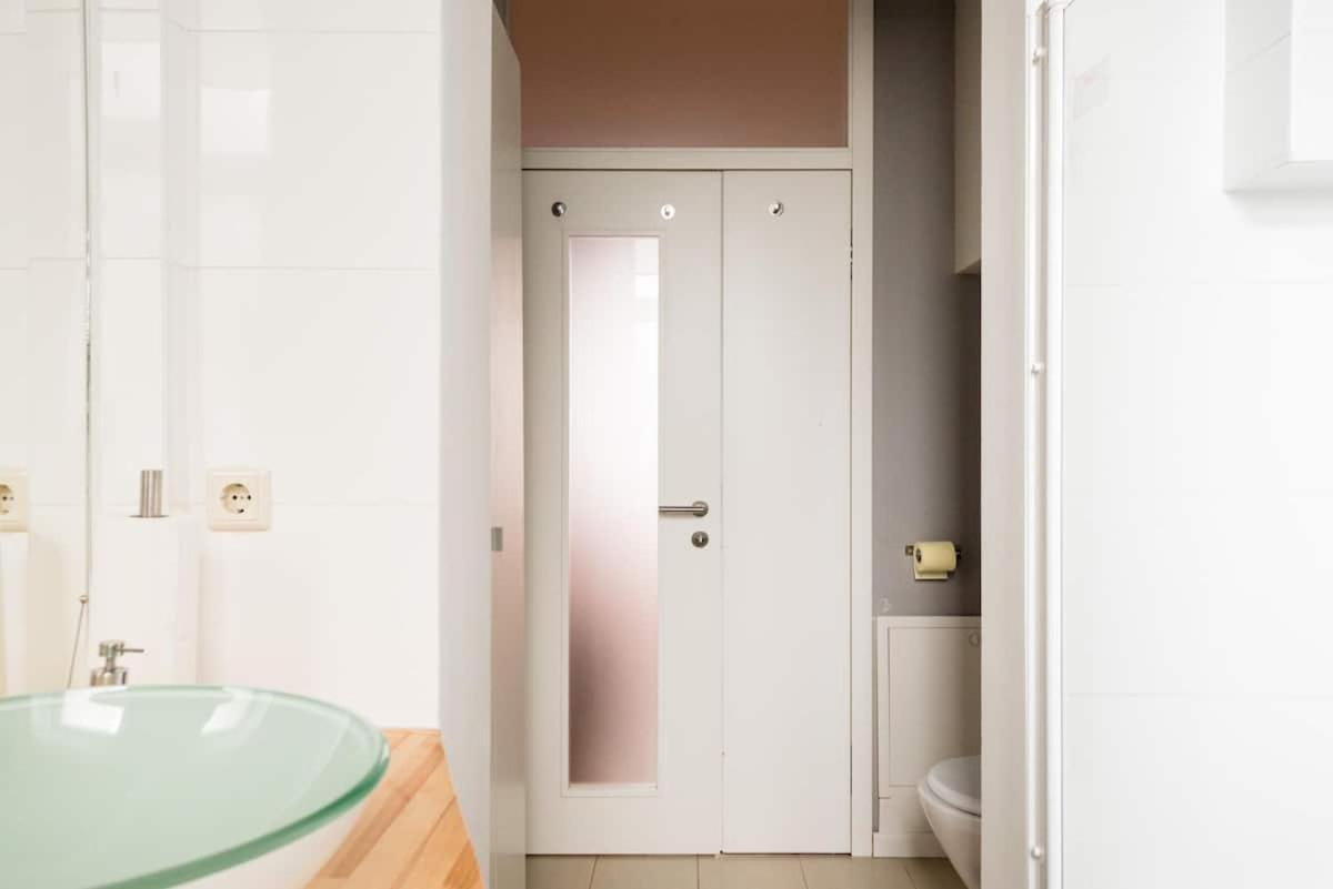 Luxurious And Spacious 5 Min Walk To City Center, 1-2 Виена Екстериор снимка