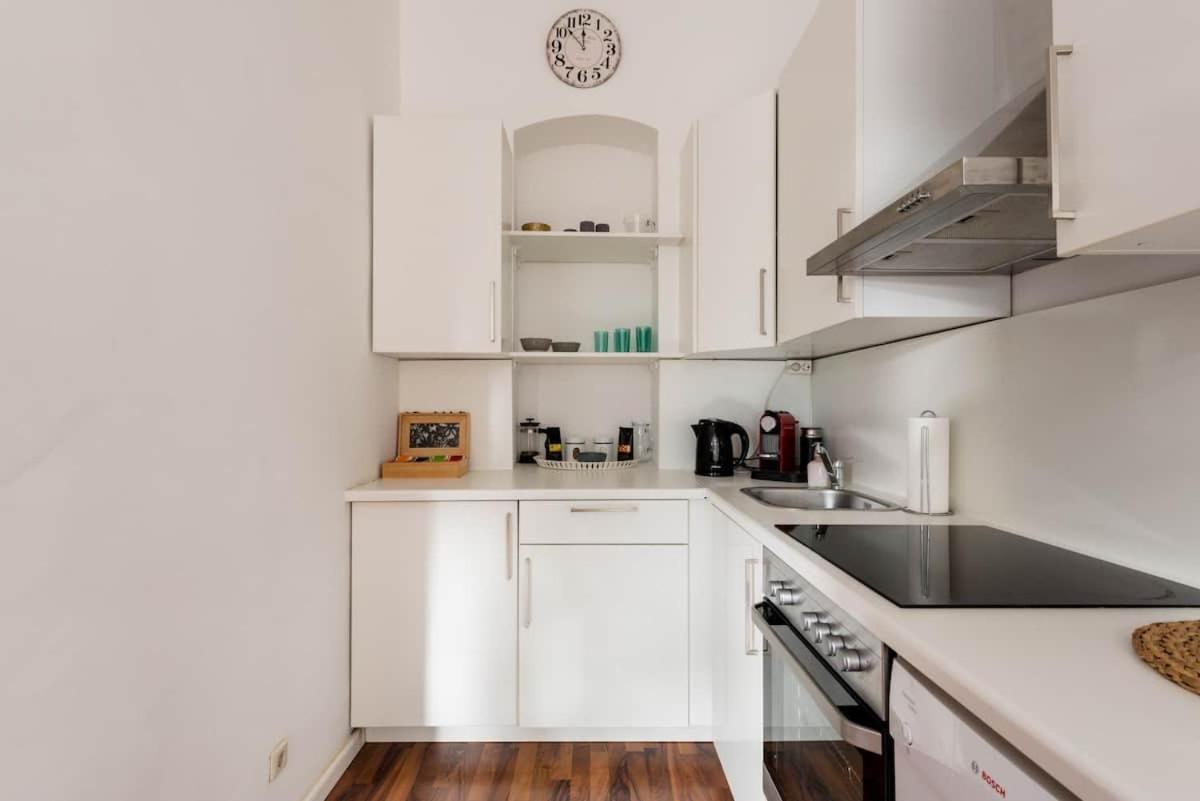 Luxurious And Spacious 5 Min Walk To City Center, 1-2 Виена Екстериор снимка